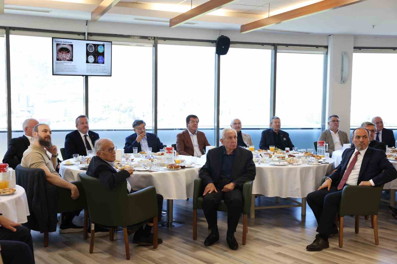 Denizli OSB VE DOSAV öncülüğünde "Sanal Anjiyo Bt Cihazı" Pamukkale Üniversitesi İnme Merkezi’nde hizmete kazandırıldı
